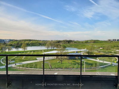Unit 422 — 60 George Butchart Dr, Toronto - Downsview-Roding-CFB image-0-2