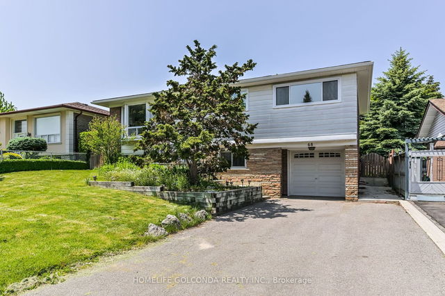 68 Terra Cotta Crescent