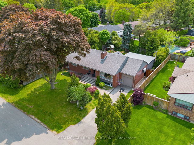 1568 Skyline Drive