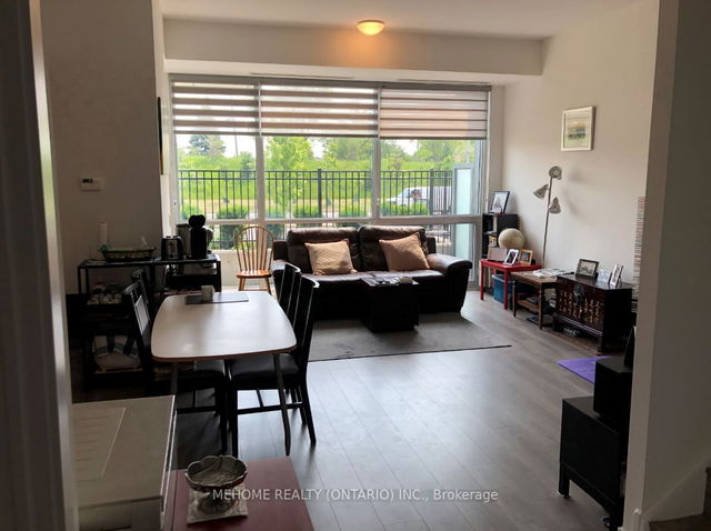 TH04 - 10 De Boers Drive