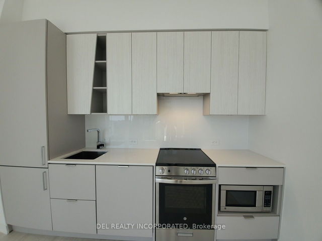 309 - 3883 Quartz Road