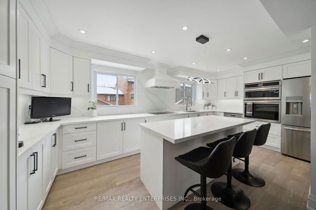 40 - 4165 Fieldgate Drive