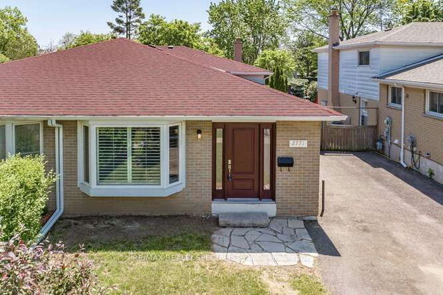 2771 Hollington Crescent