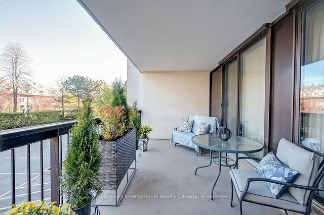 204 - 2175 Marine Drive