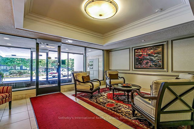 204 - 2175 Marine Drive