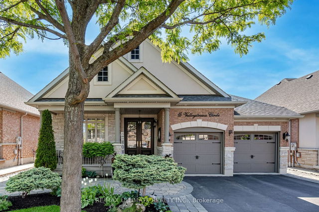 15 Valleystream Circle