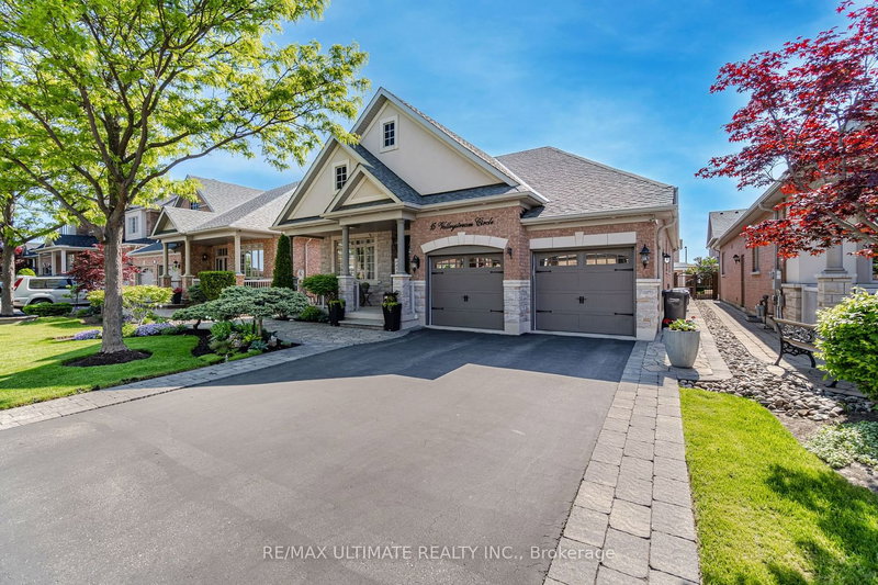 15 Valleystream Circ, Brampton, L6P 2E2 | Image 2