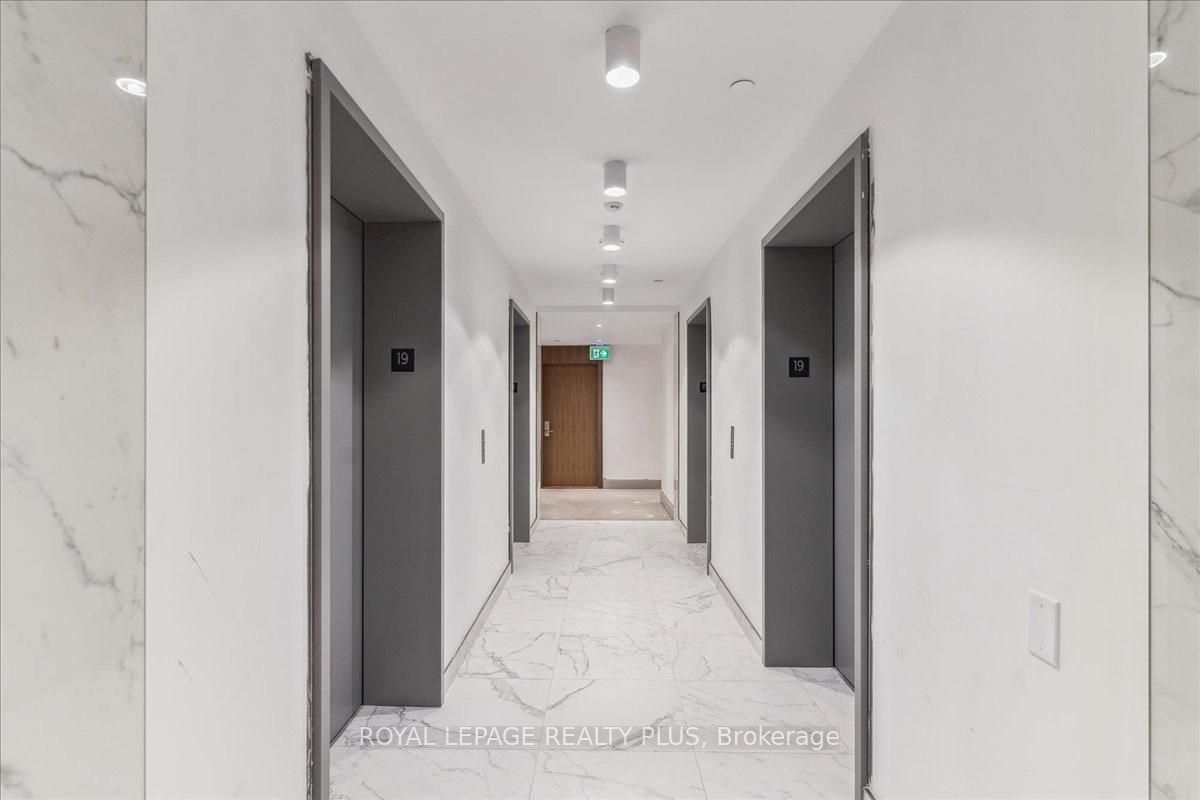 Condo sold at 1910-1928 Lake Shore Boulevard, Toronto, South Parkdale, M6S 0B1 - MLS: W6075756