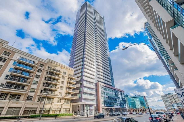 901 - 4065 Confederation Parkway