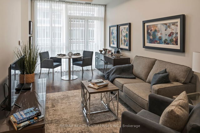 204 - 270 Lakeshore Road