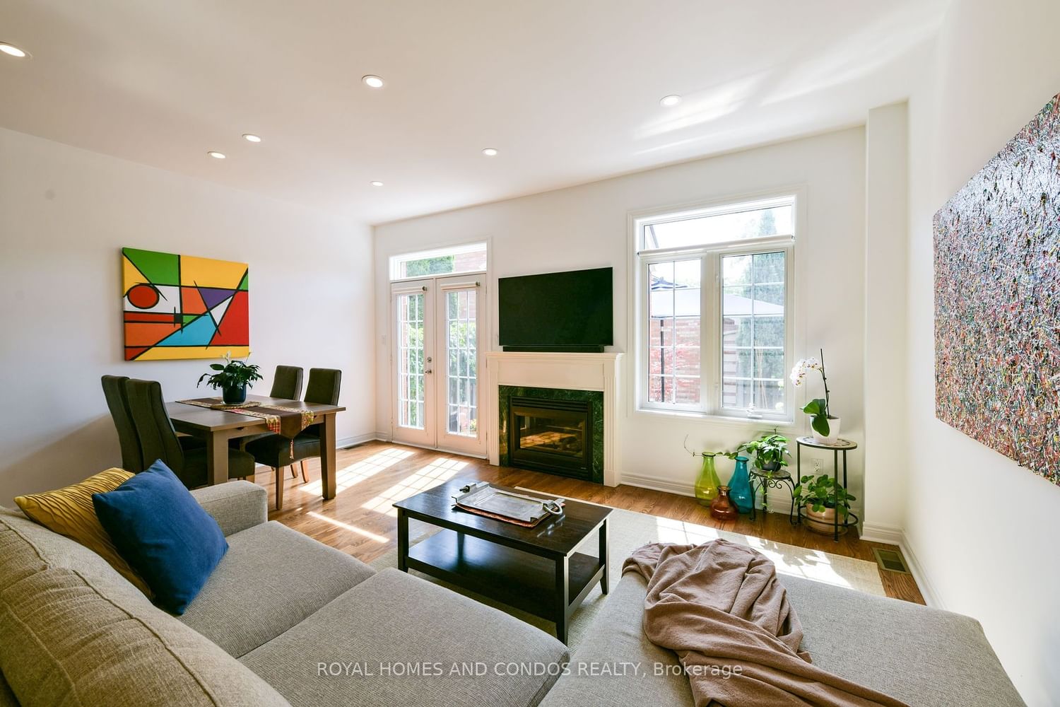 Listing Image 7