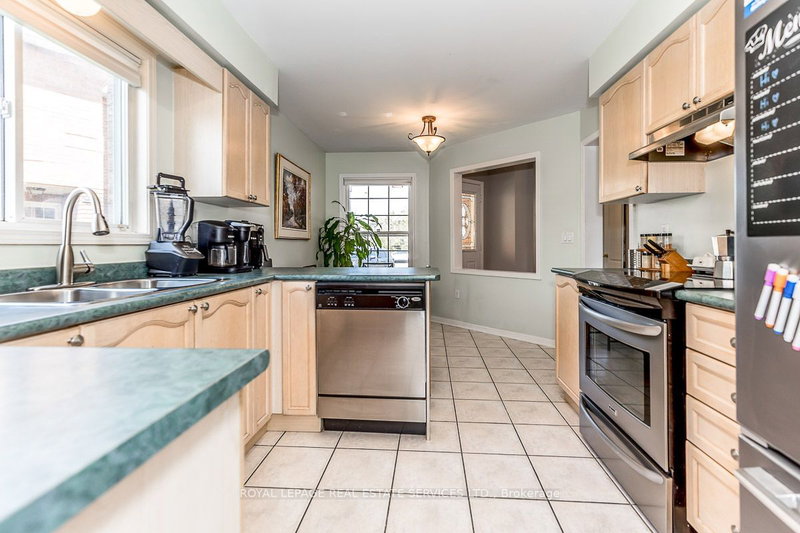 7224 Visor Gate, Mississauga, L5N 8B5 | Image 3