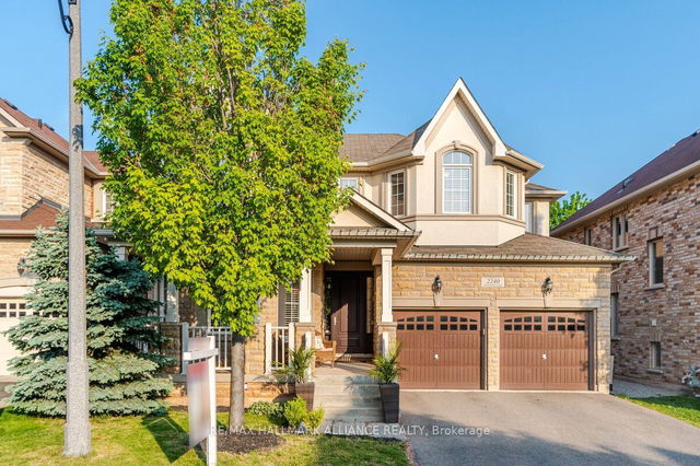 2240 Devonshire Crescent