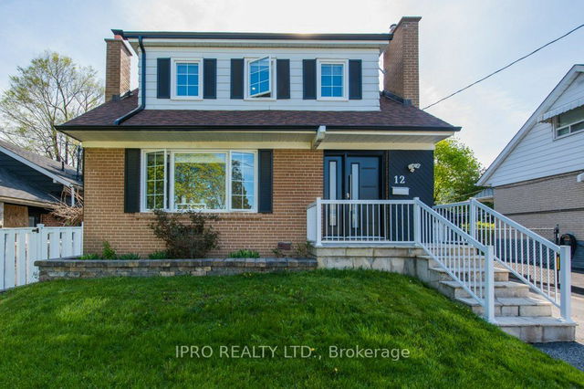12 Gladsmore Crescent