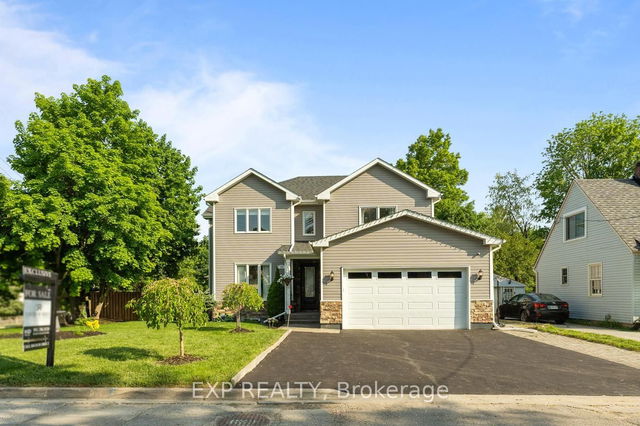 10 Churchill Crescent