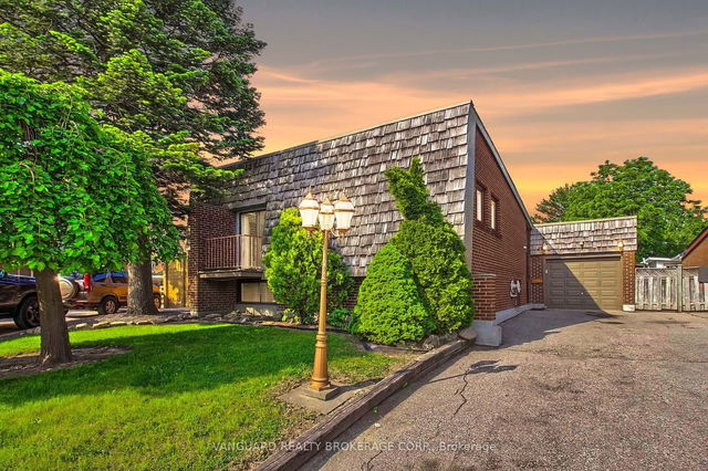 14 Masseygrove Crescent