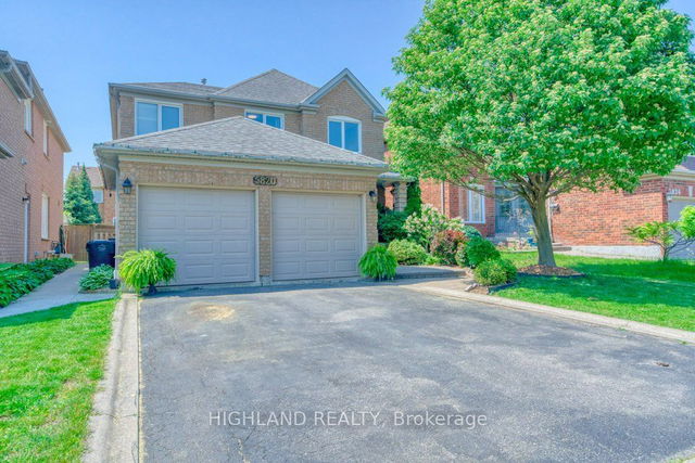 5820 Greensboro Drive