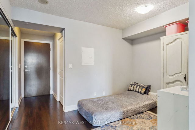 728 - 2 Eva Road