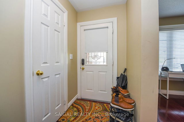 47 Babcock Crescent