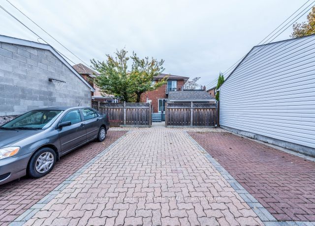 L1 - 487 Salem Ave N, Toronto, M6H 3C9 | Image 2