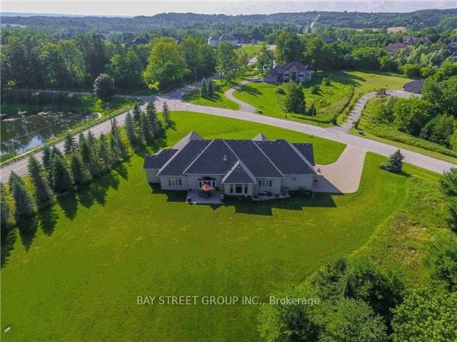 1 Oak Knoll Drive