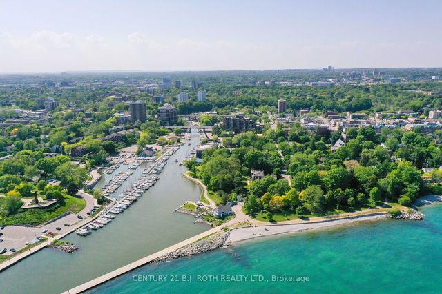 709 - 100 Lakeshore Road