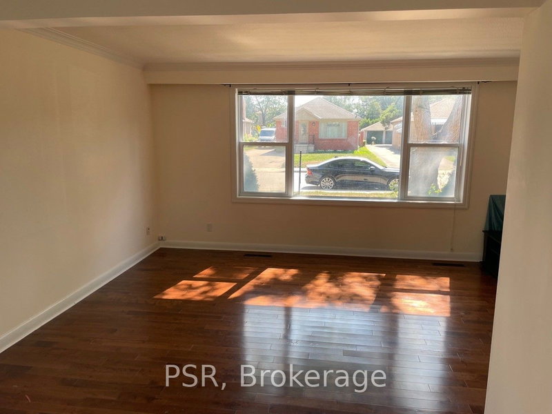 2 - 43 Broadview Ave, Mississauga, L5H 2S8 | Image 3