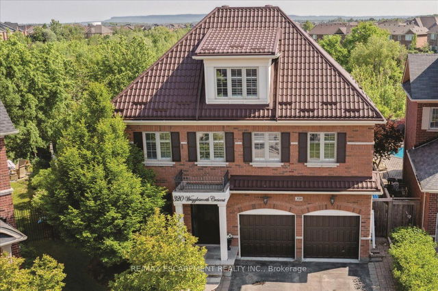 320 Wrigglesworth Crescent