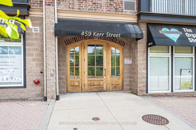 303 - 459 Kerr Street