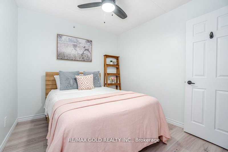 207 - 4003 Kilmer Dr, Burlington, L7M 4M1 | Image 2