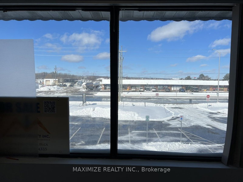 208 - 50 Steeles Ave E, Milton, L9T 4W9 | Image 2