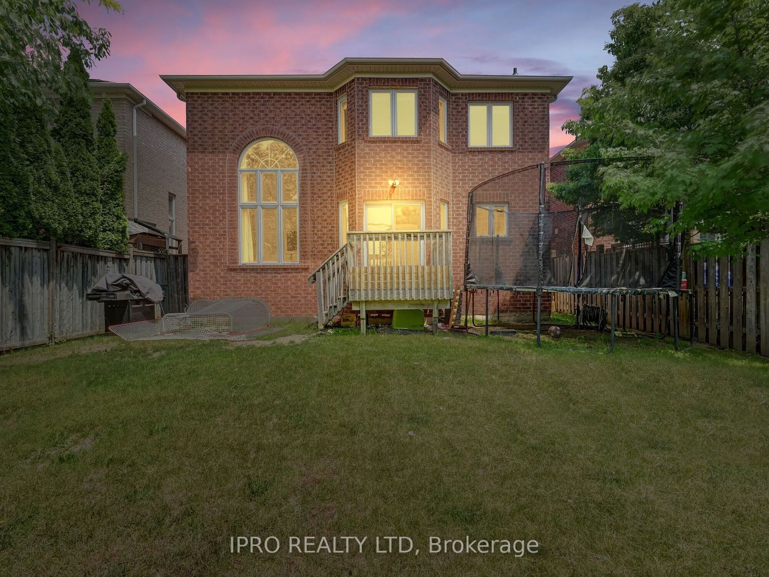 Listing Image 40