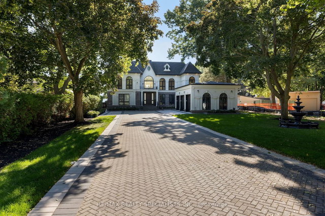 284 NORTH SHORE Boulevard W