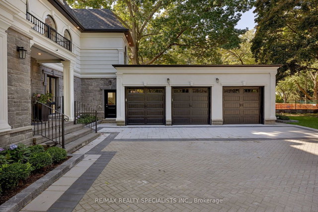 284 NORTH SHORE Boulevard W