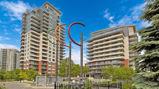 703 - 35 Fontenay Court
