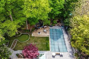 2410 Lionheart Crescent