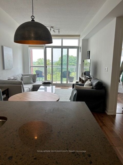 803 - 551 Maple Avenue