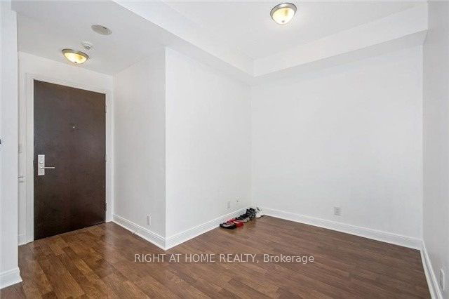 409 - 50 Absolute Avenue
