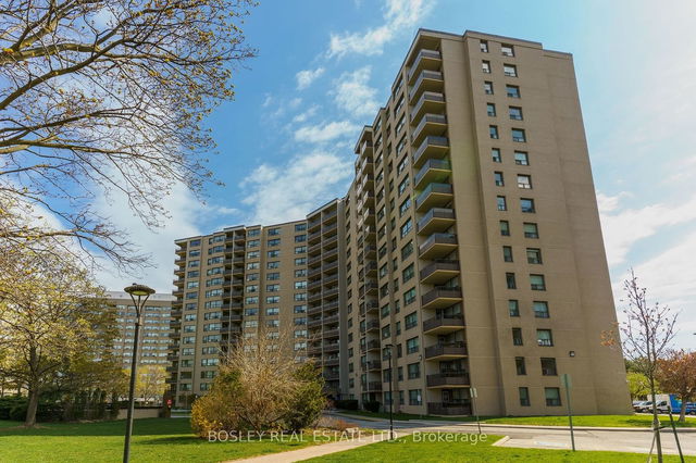 921 - 451 The West Mall N/A