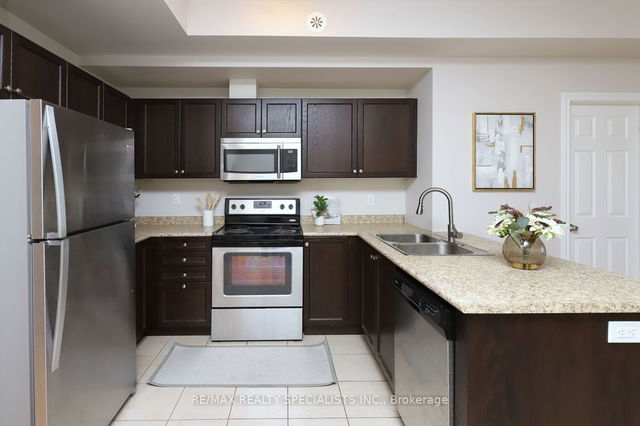 4 - 2 - 2420 Baronwood Drive