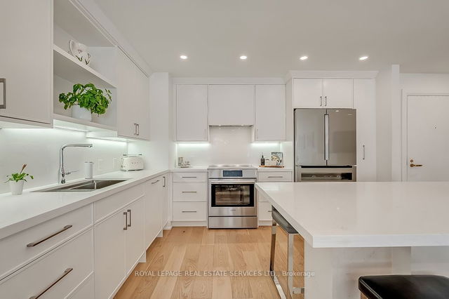 505 - 100 Lakeshore Road
