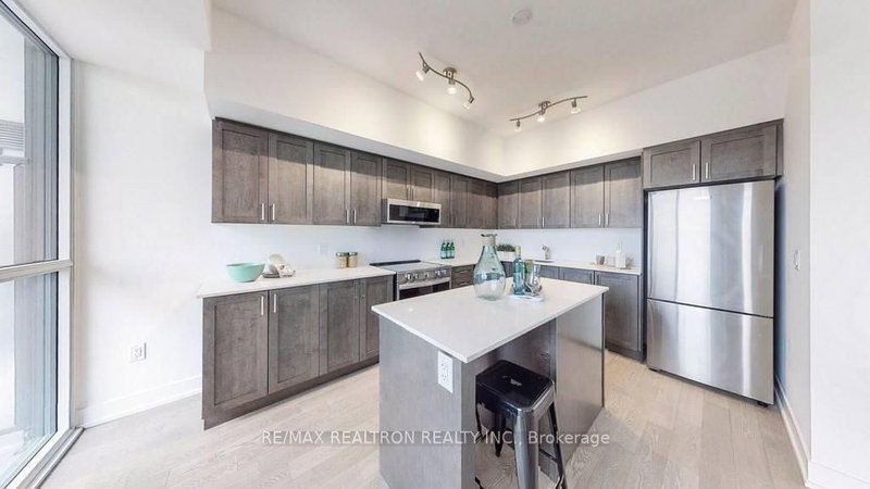 314 - 1063 Douglas Mccurdy Comm Circ, Mississauga, L5G 4B1 | Image 2