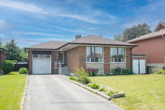35 Aura Lea Boulevard