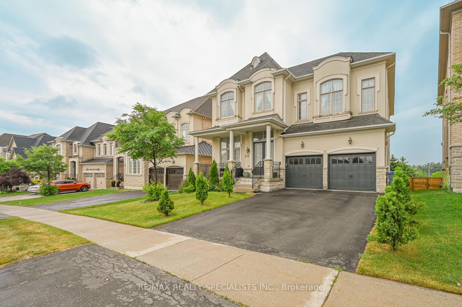 Listing photo 3