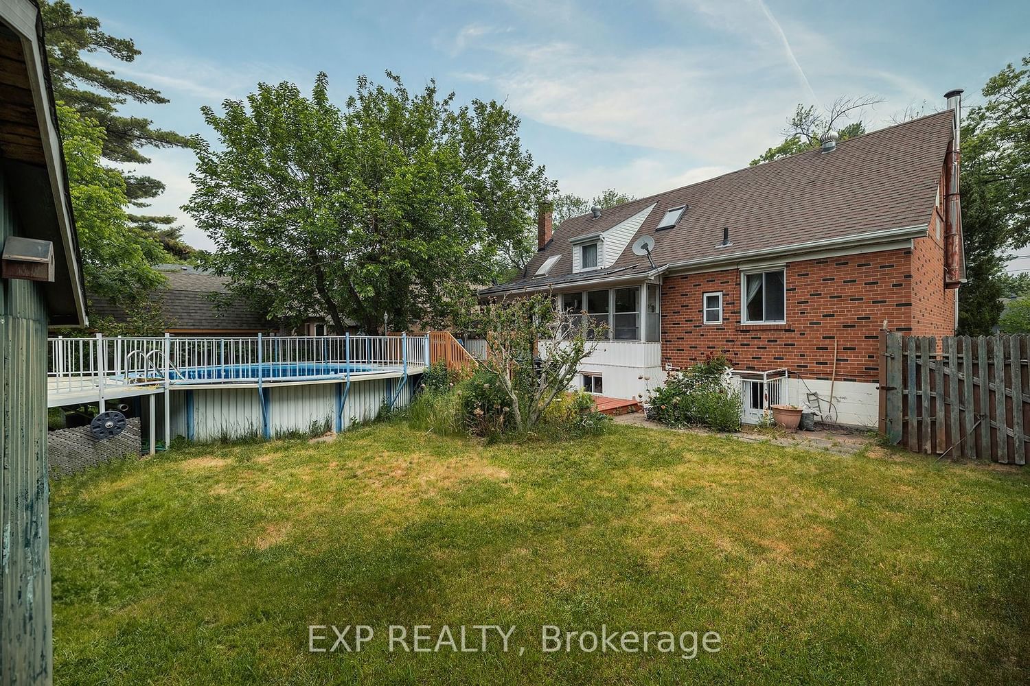 Listing Image 6