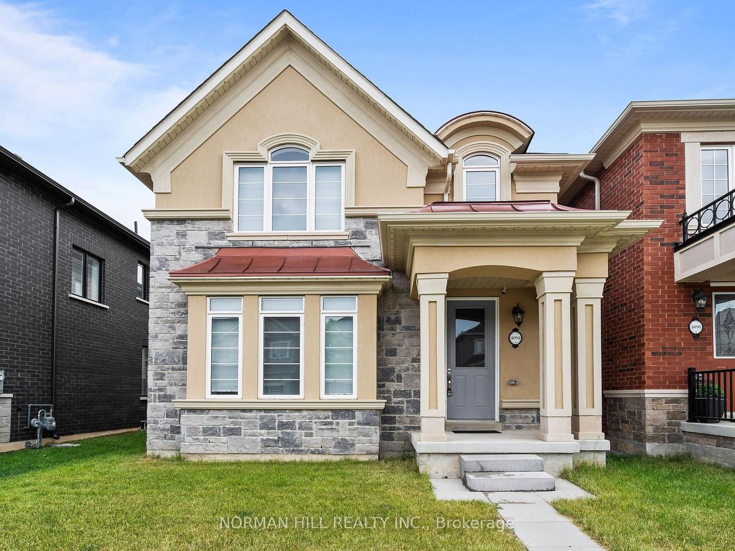 Listing Image 3