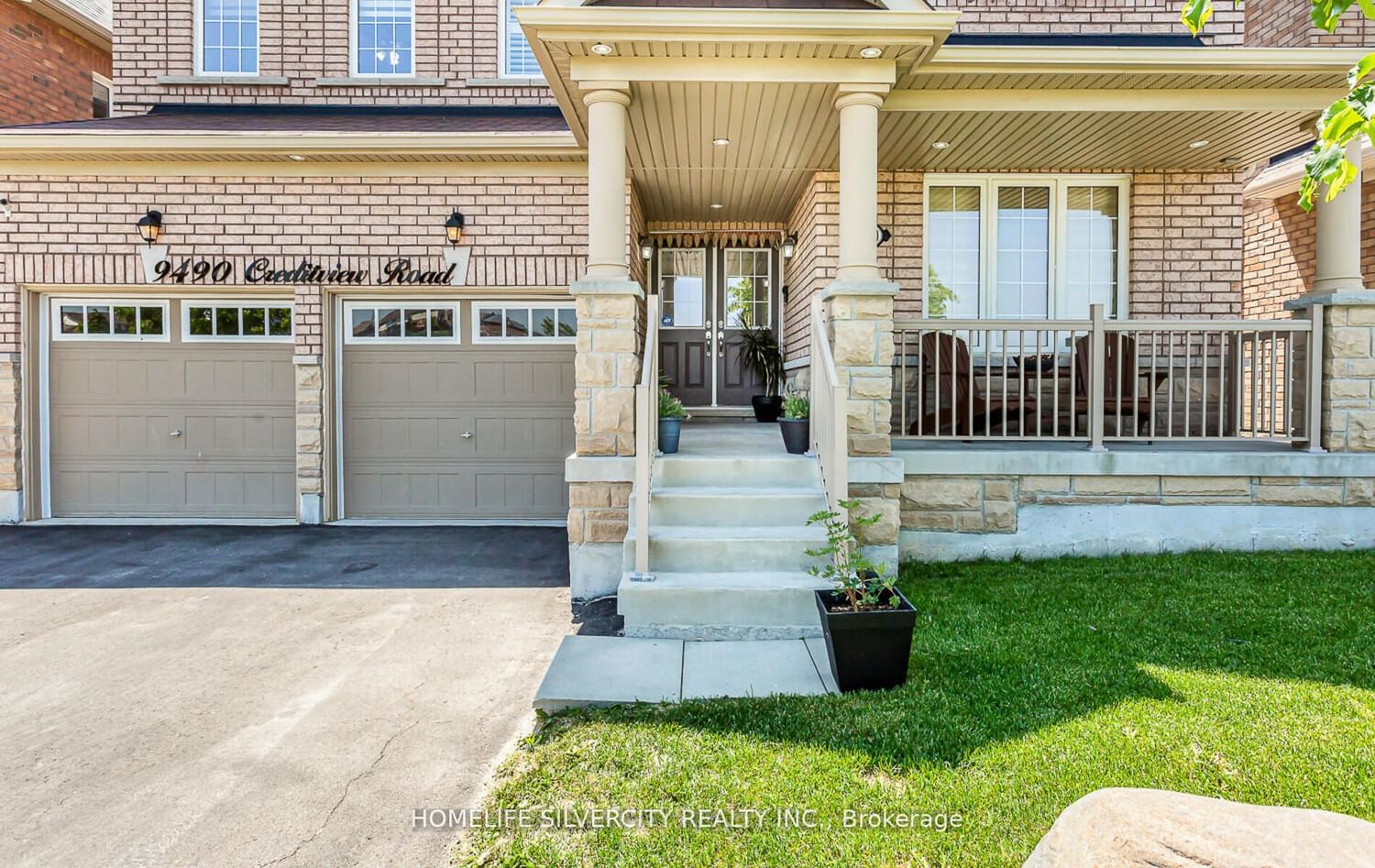 Listing Image 3
