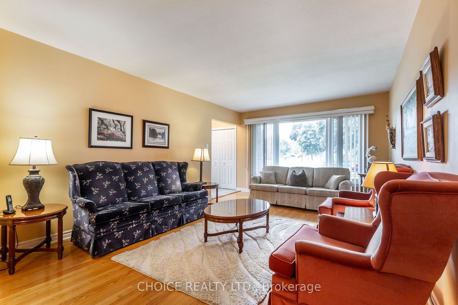 Listing Image 12