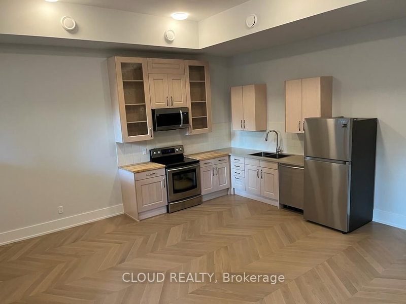 50B Woodlawn Ave S, Mississauga, L5G 3K6 | Image 3