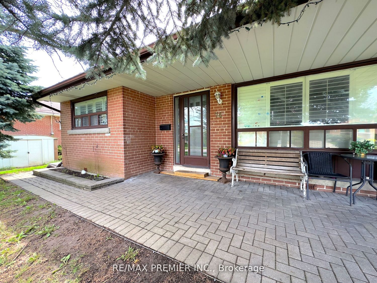 Listing Image 3